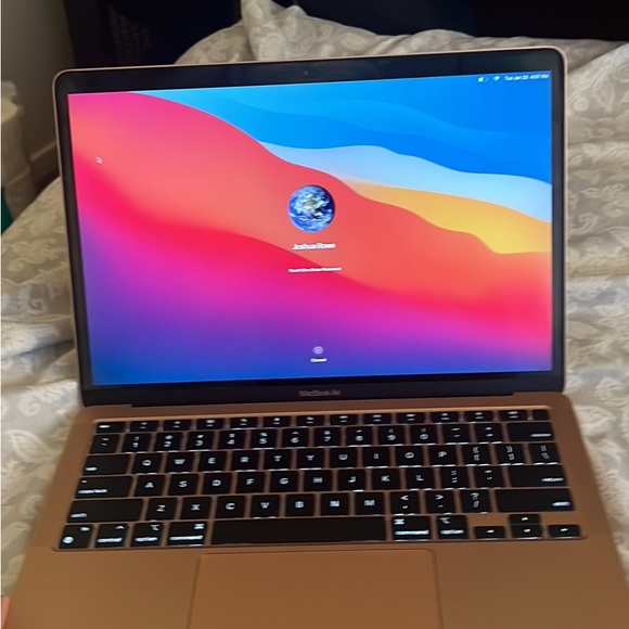 Mackbook Air 2020 M1 chip - Picture 8 of 8